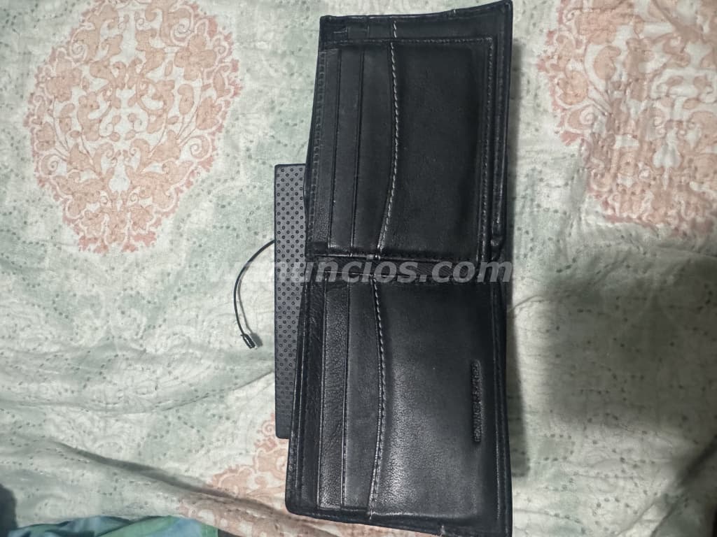 60 US$ - Cartera Guess Edición Limitada Original de Lujo para Hombres Exclusivos (Panama) 3