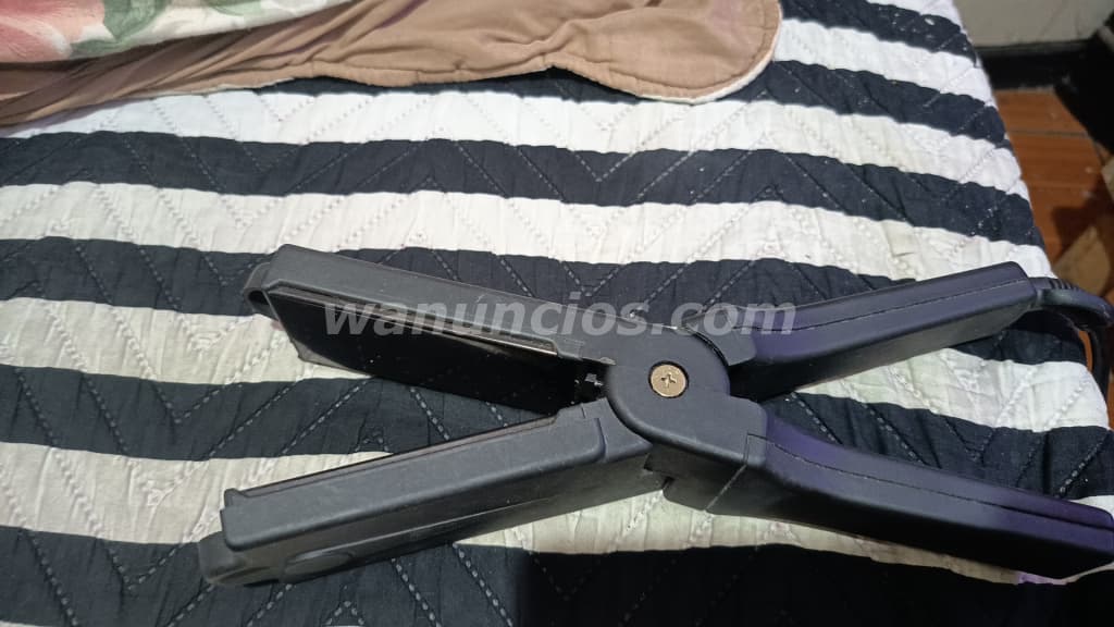 40.000 Colones - Vendo plancha de cabello gama profesional (San José) 3