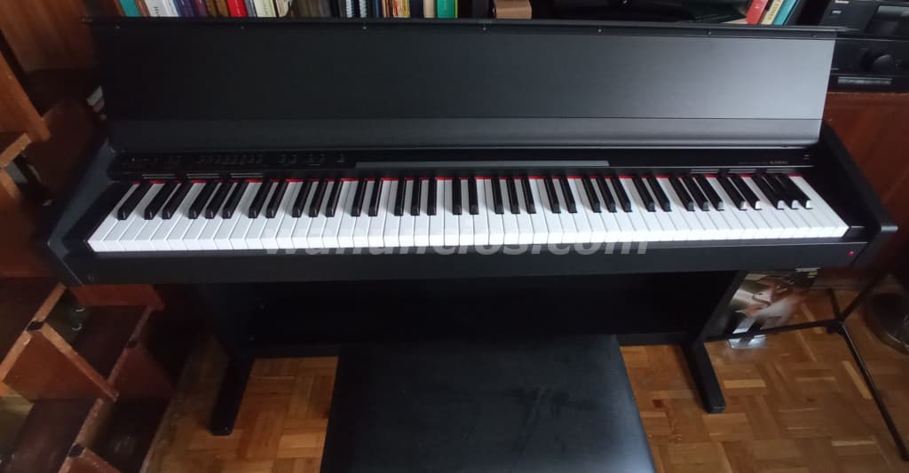 600 € - Piano digital Kawai en perfecto estado de funcionamiento (Madrid Capital) 2