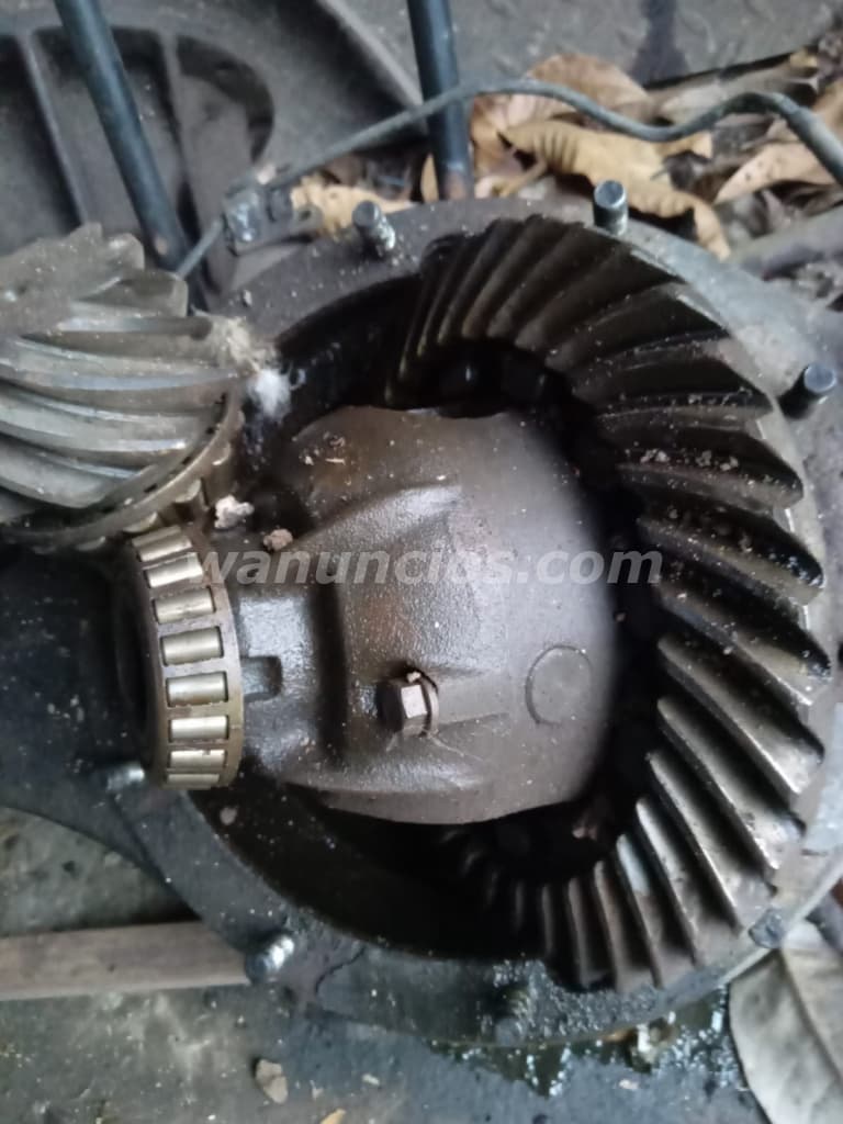 350 US$ - Vendo diferencial para toyota land crusier (Calobre) 2