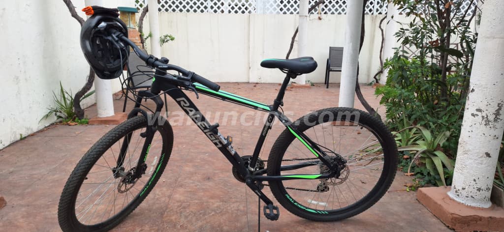 250.000 Pesos - Vendo Bicicleta Raleigh Honor Negro / Verde - Aro 29