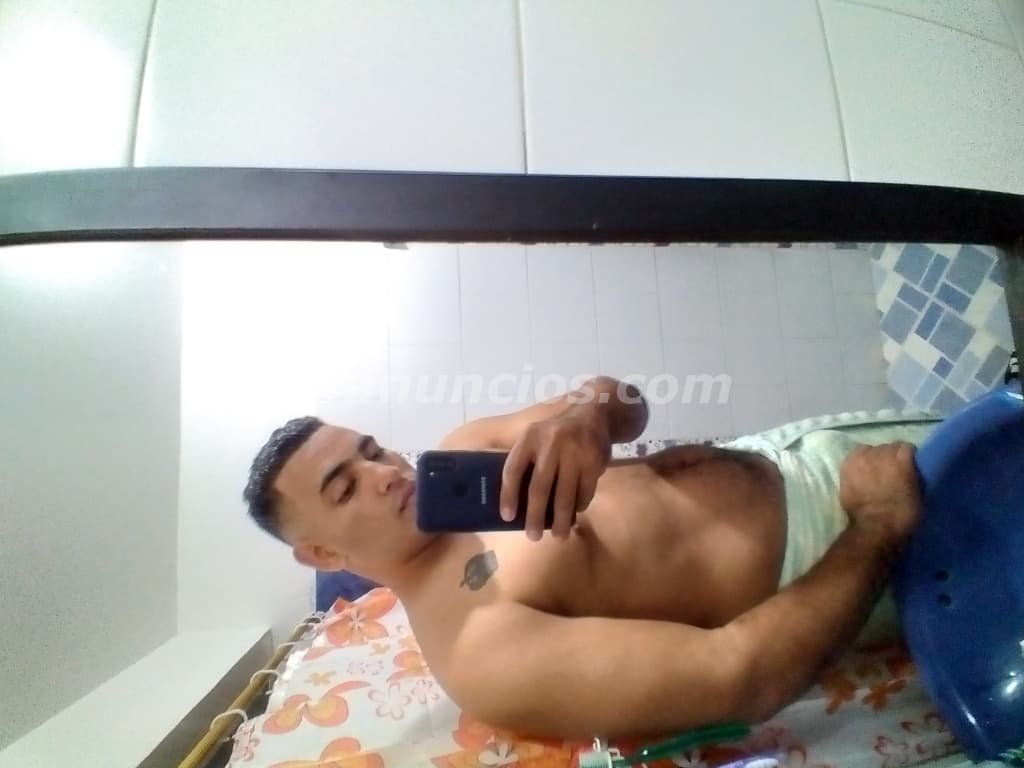 Moreno alto de 1.84 cntm dispuesto para ti (Cucuta) 2