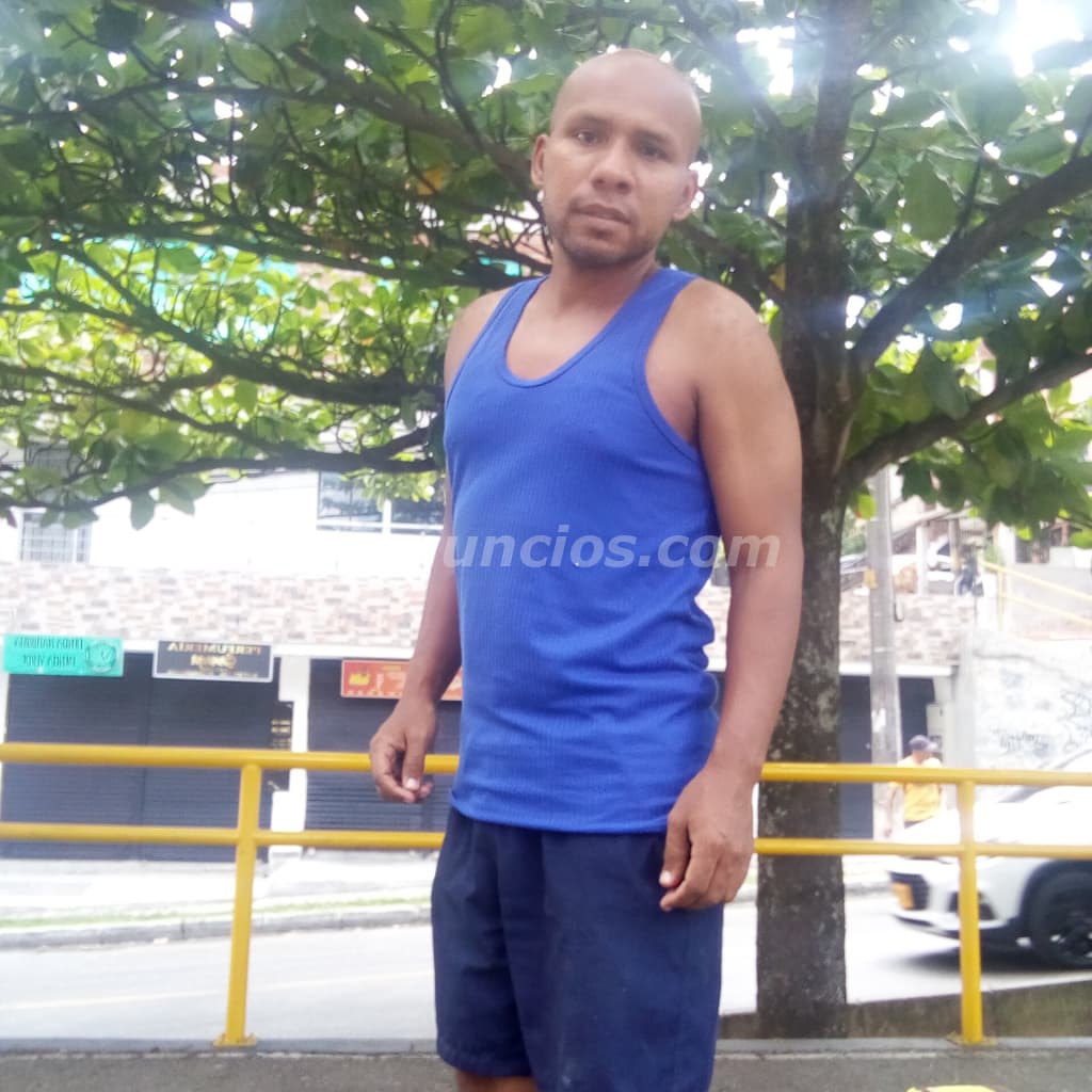 Servicios eróticos para hombres serios y maduros. (Medellin)