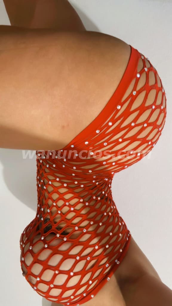 Chica joven y encantadora disponible ya en lugar acogedor (San Juan)