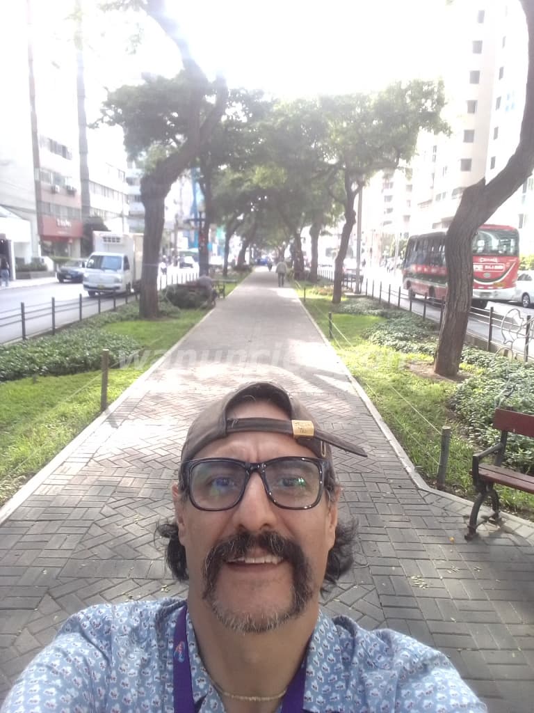 Compañía para damas mayores encuentros de amor (Lima)