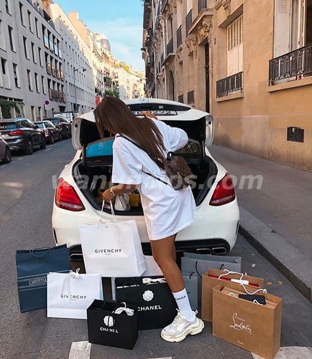 Trabajo para prepago en quito dama de compañia
