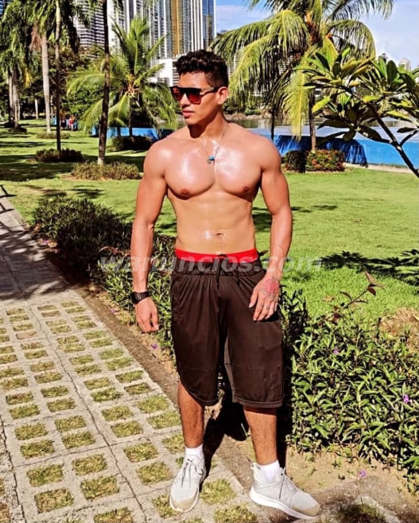 Masaje , morbo masculino , fetiches y algo más 68802779