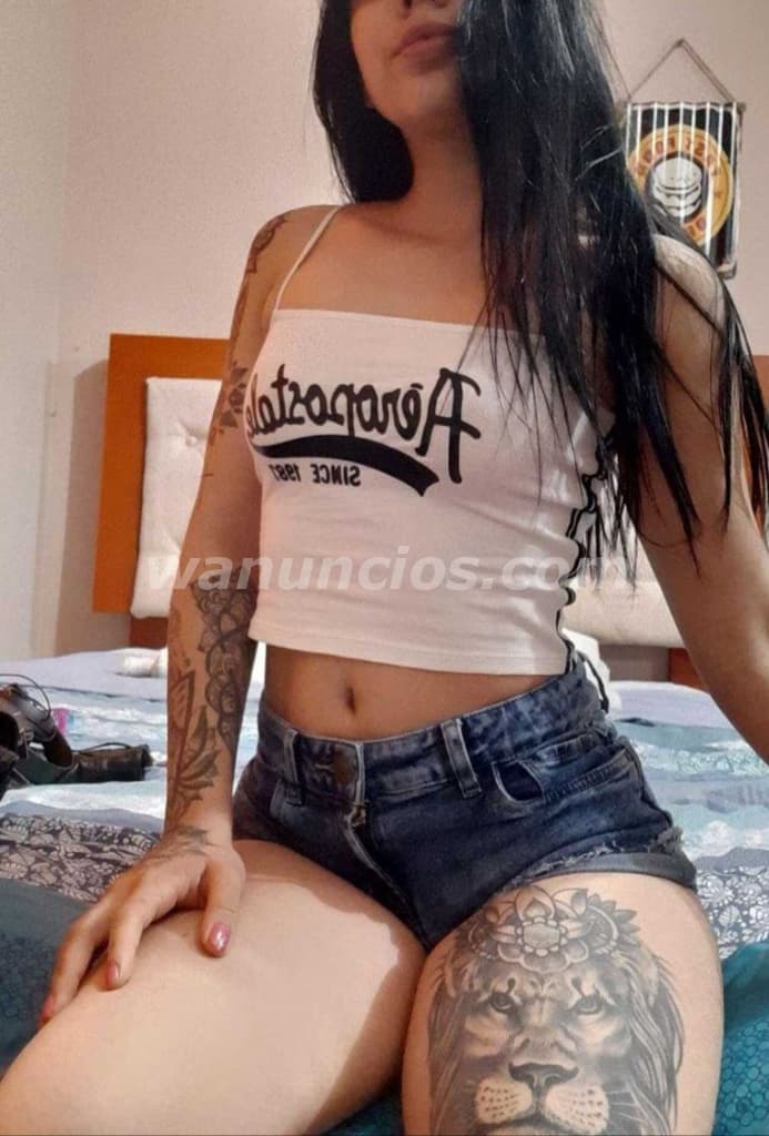 Delgada cariñosa sensual complaciente independiente 2