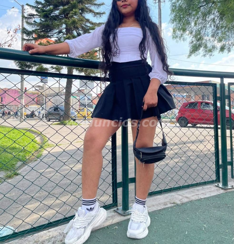 Linda nena blanca cuerpona disponible y caliente 19 años (Pedregal)