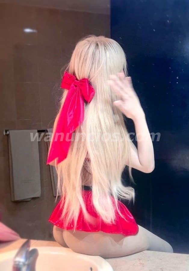 Soy una universitaria muy linda flaquita nalgona (CENTRO)