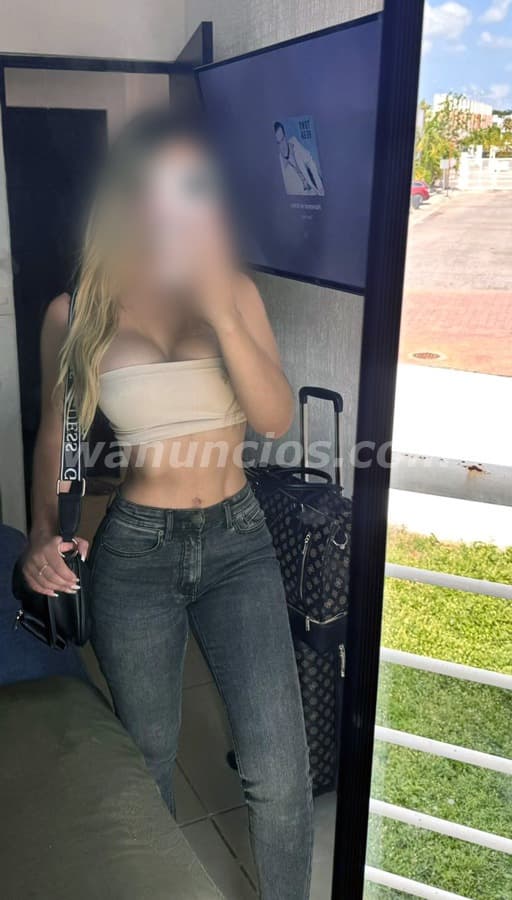 Un cuerpo natural y sobre todo me facina lo que hago (CENTRO) 3