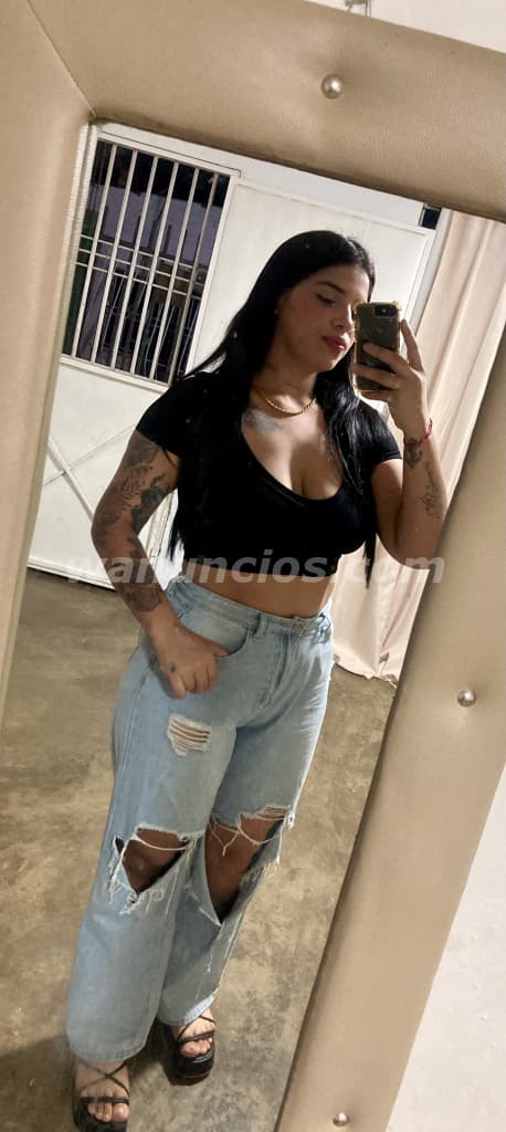 Mujer alta de 26 años en busca de un hombre que resuelva económicamente (Venezuela) 3