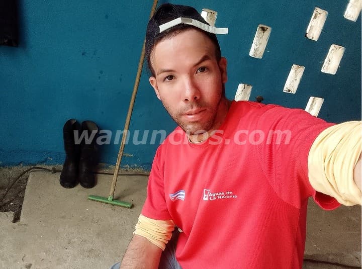 Joven cubano d 31 años quiere conocer a Uruguay (Montevideo)