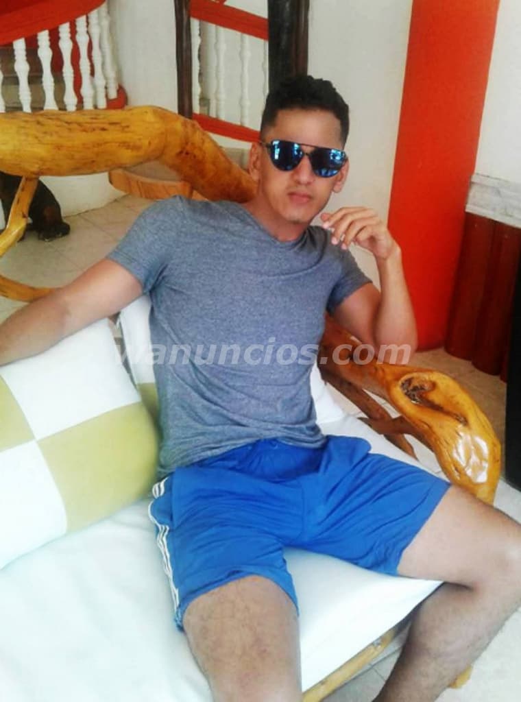 FLACO DEFINIDO ARRECHO DISCRETO VARONIL FANTASIAS SEXUALES (Centro)