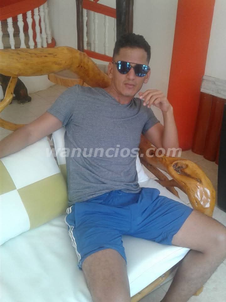FLACO DELGADO ARRECHO VARONIL DISCRETO VARONIL FANTASIAS SEXUALES (Centro)