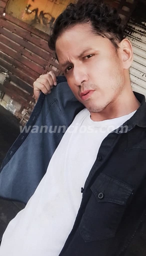 FLACO DISCRETO VARONIL FANTASIAS SEXUALES Y FISTING ARRECHO DEFINIDO HOMBRE (Centro)