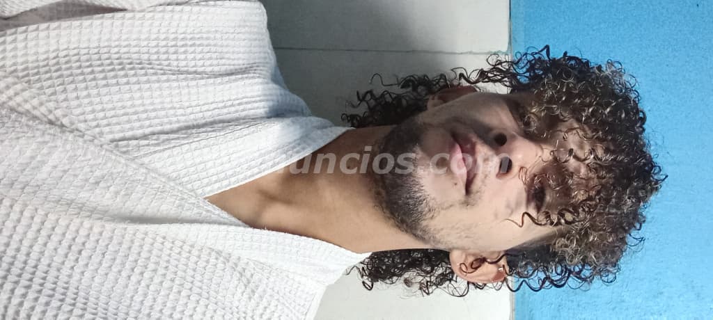 Hola busco conocer personas soy cubano de 25 años (Cuba) 2