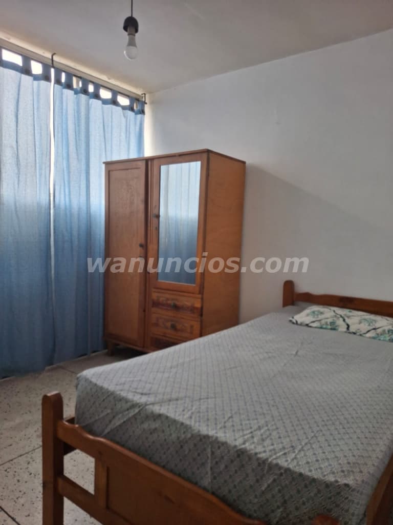 180 € - Alquilo habitación a caballero ejecutivo (El Marques)