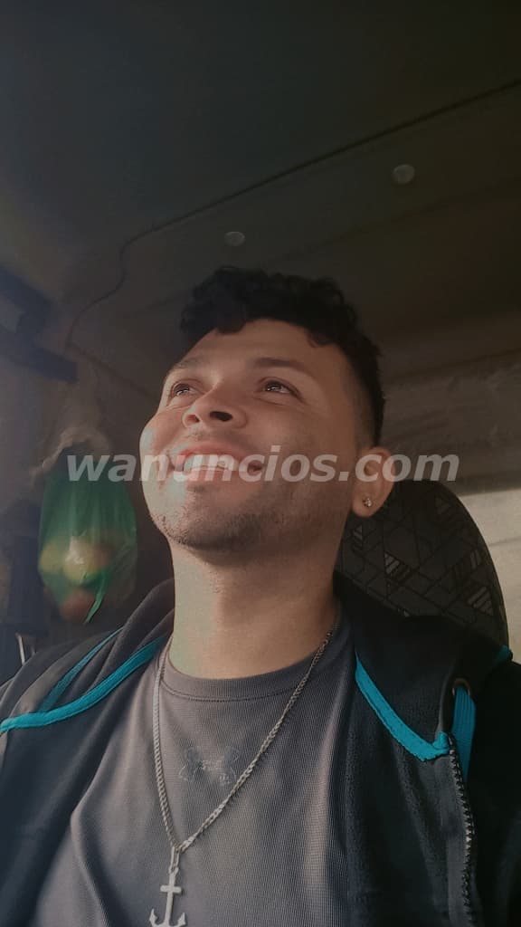 Para chicas estoy disponible espero sus mensajes (Managua)