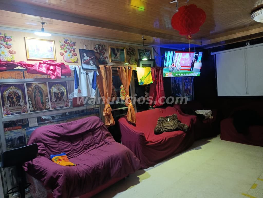 hotel alquilan 1 cuarto 2 cama doble con aire para muchachas brinde servicio