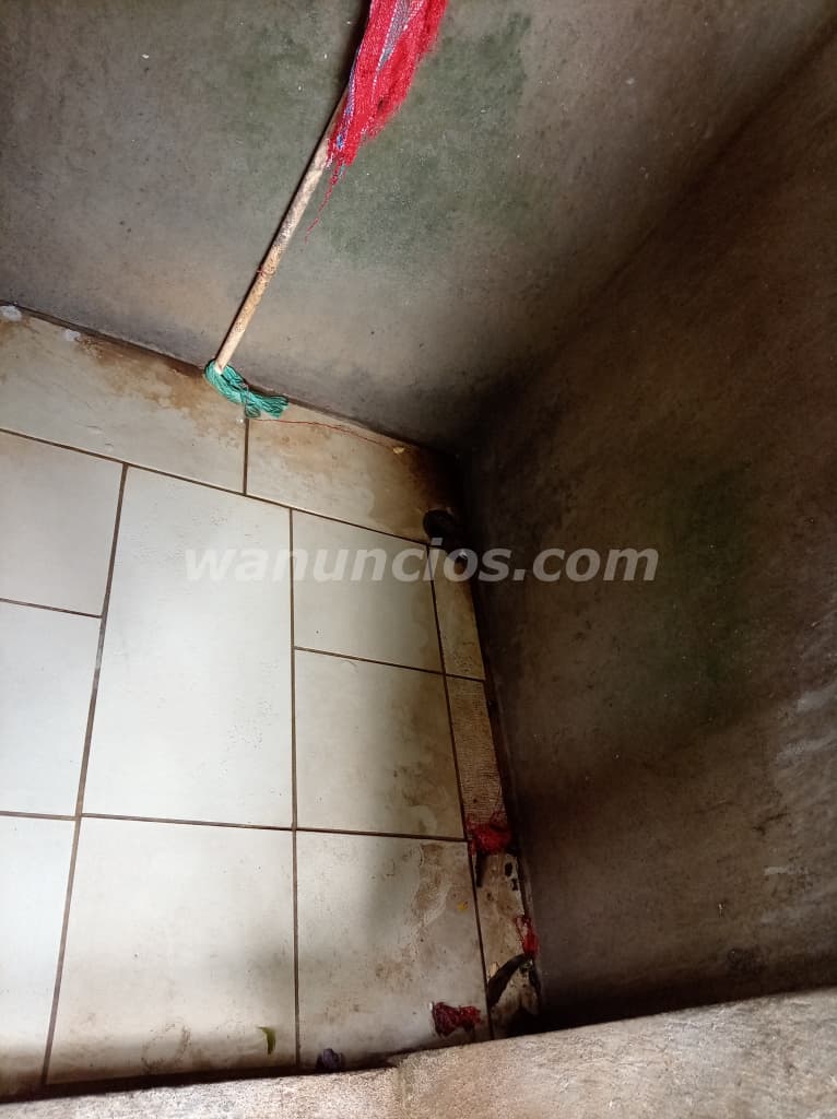 Limpiezas de baños mamparas ventanas espejos Contactanos (Managua)