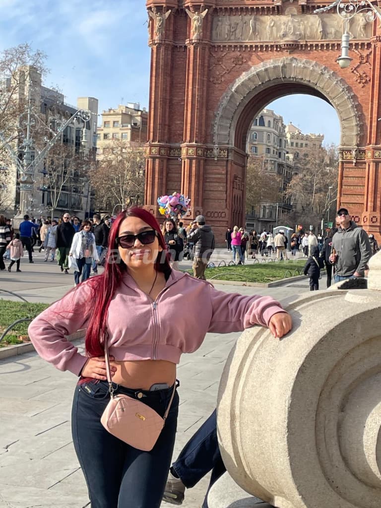 Busco empleo como canguro o cuidadora de adulto mayor