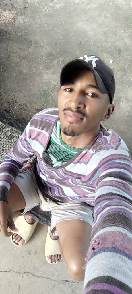 BUSCO OPORTUNIDAD DE TRABAJO ASRO LIMPIEZA, CUIDANDO CASAS ETC (Chitre,los santos)