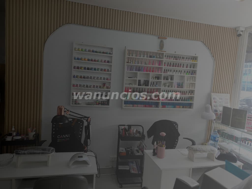 Se necesita manicurista con clientes fijos (Vía veneto)
