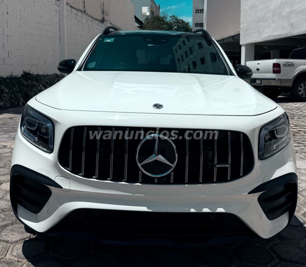 930.000 Pesos - MERCEDES BENZ CLASE GLB 2023 5P GLB 35 AMG L4/2.0/T AUT (CANCUN)