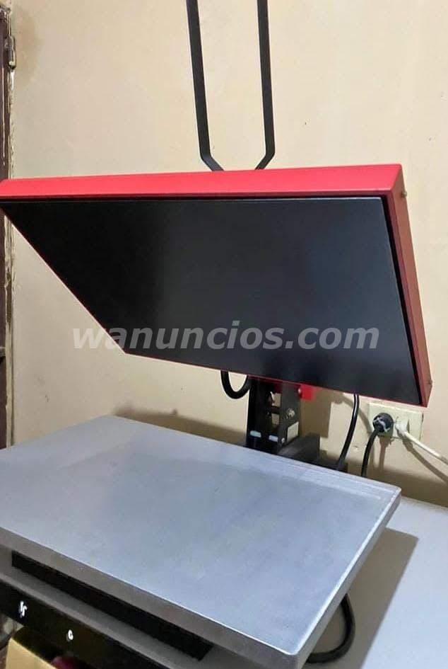 550 US$ - Se vende Plancha de sublimacion seminueva (San salvador)