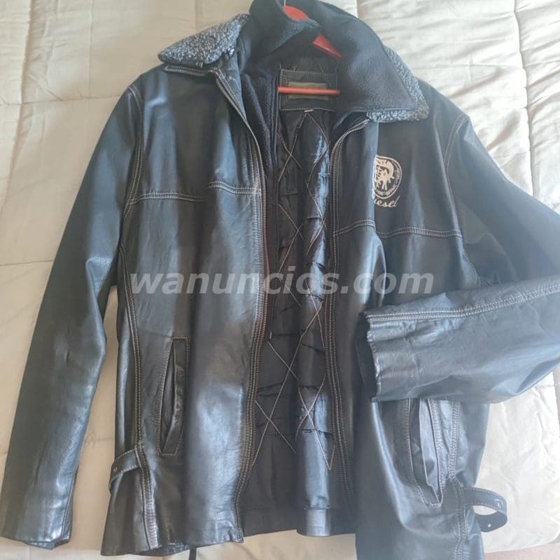 4.000 Pesos - Vendo chaqueta marca Diesel de cuero ideal para moto (Bellavista)