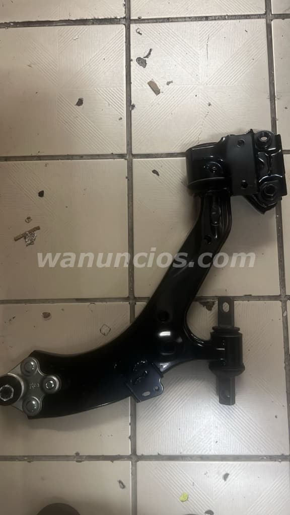 1 US$ - MESAS O PLATOS DE SUSPENSION PARA VEHICULOS HONDA (QUITO)